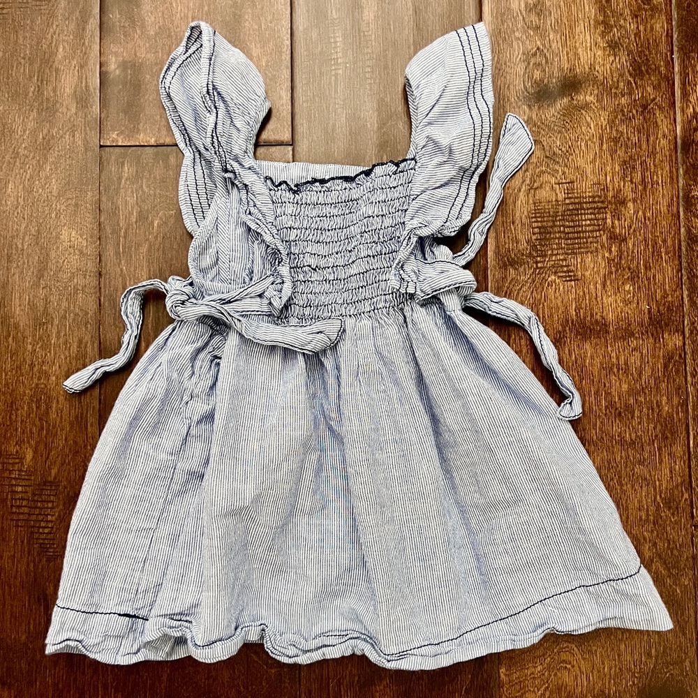 9-12m Zara chambray smocked dress w/ tie sides button back